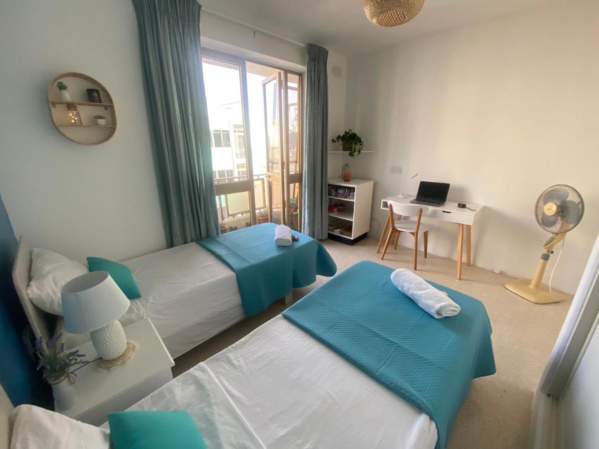 St Paul's Bay In Qawra Apartment *