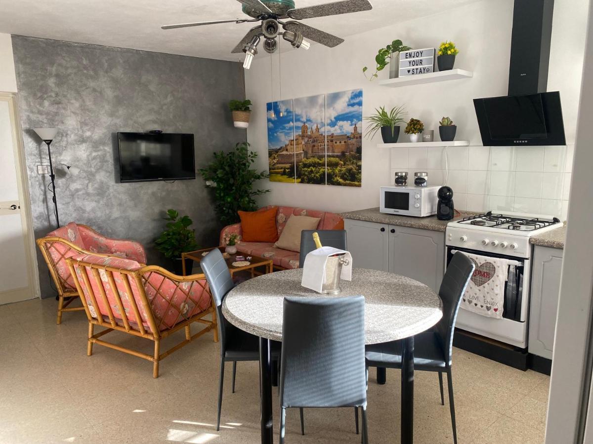 Apartment St Paul's Bay In Qawra